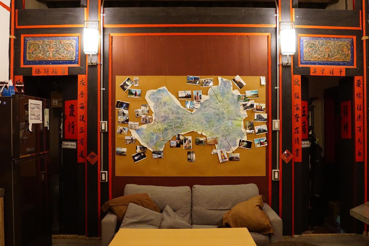 Beishan Old Western Style Hostel Jinning Екстериор снимка